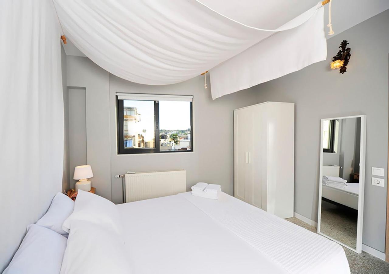 Live In Athens, Psyrri Aparthotel 4*