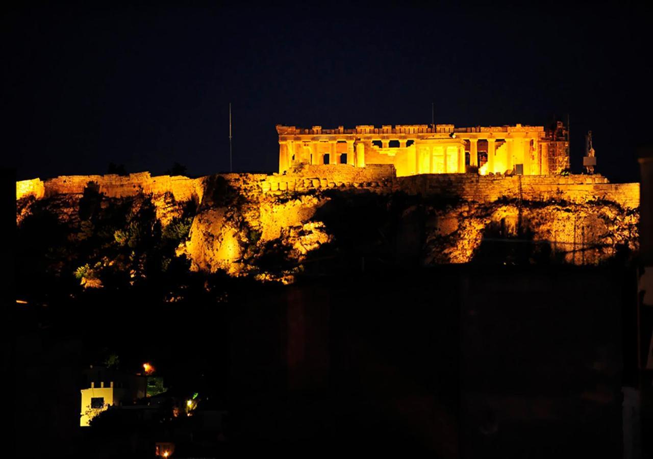 Live In Athens, Psyrri 4*